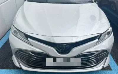 2017 Toyota Camry Axvh701012428