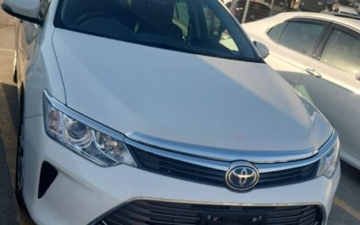 2015 Toyota Camry Avv501047974 (2)
