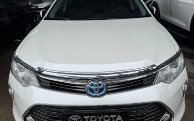 2015 Toyota Camry Avv501052556 (2)